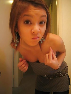 Asian Teen Selfies Pics